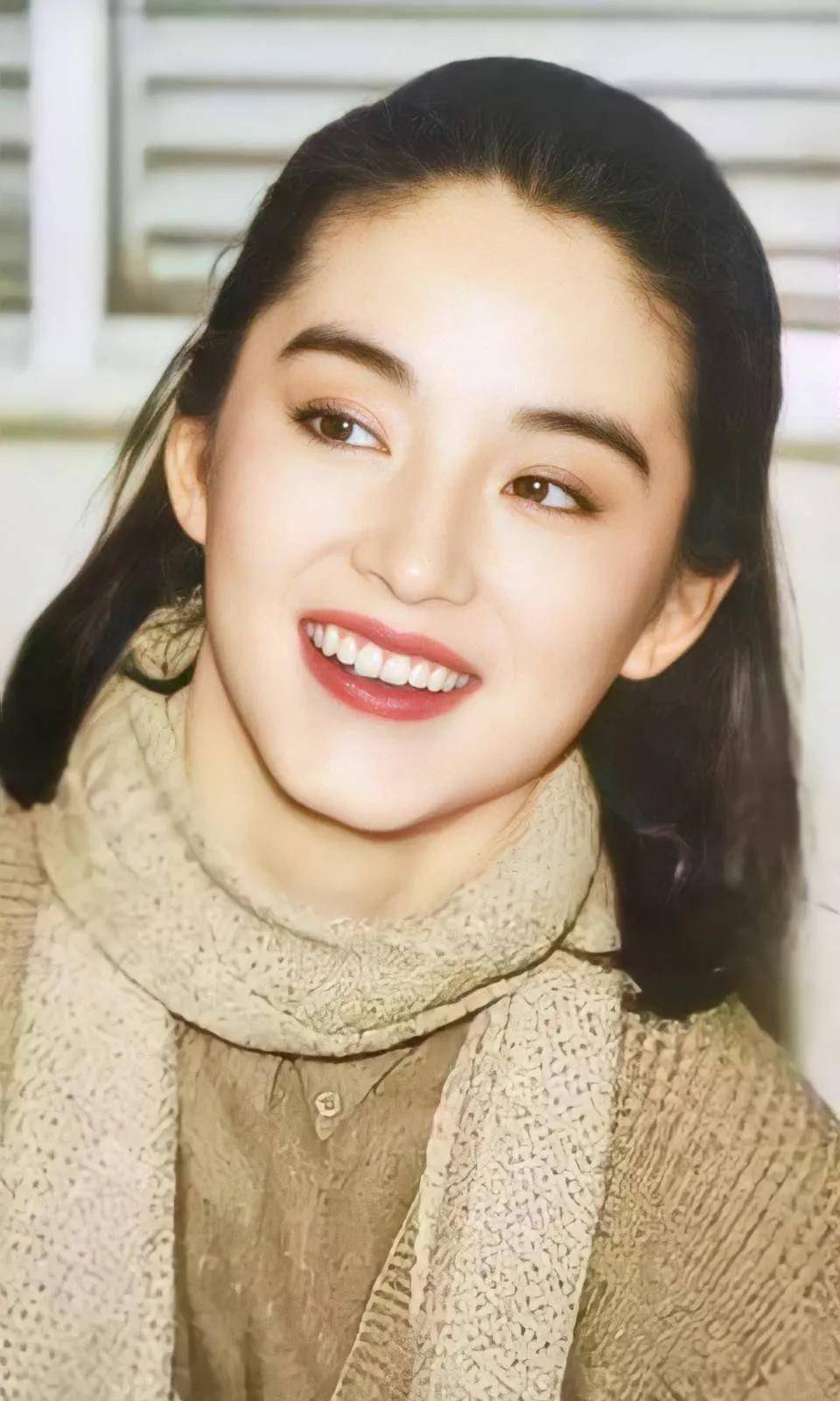 娱乐圈最漂亮的女明星_朱茵紫霞仙子_娱乐圈公认盛世美颜
