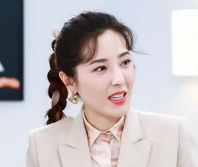 不整容的女明星_坚守初心的女明星_从出道一直很美没有黑料的明星,